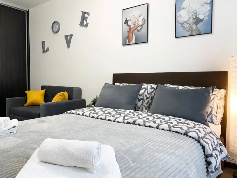Апартаменты Superior в квартире «Top Rooms: Двухкомнатная у метро Текстильщики»
