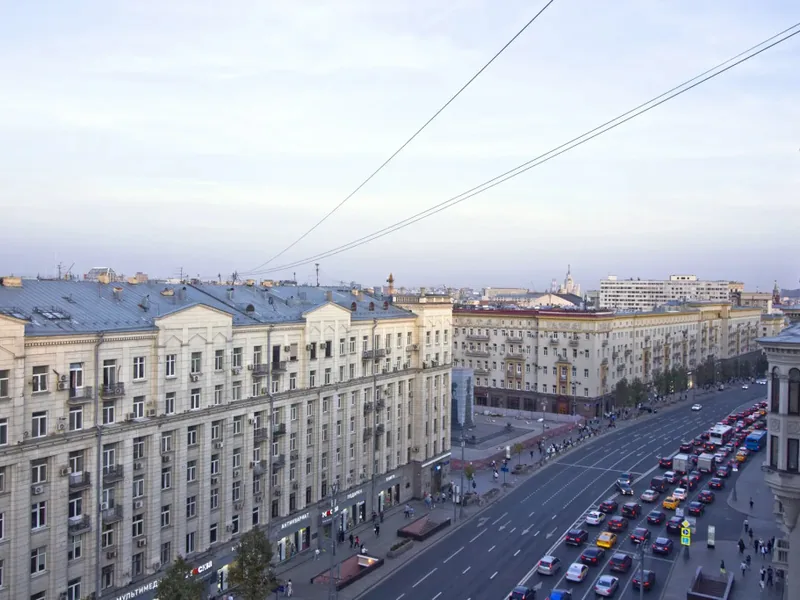 Фасад / вход «Трeхкoмнaтная рядoм с мeтро Твеpская»