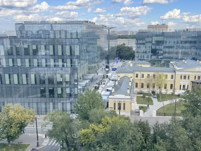 Фасад / вход «Центр Москвы Бауманка»