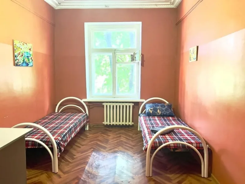 Номер в квартире «Уютная Двухкомнатная»