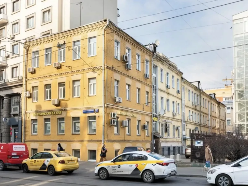 Фасад / вход «Уютная квартира студия у метро Красносельская»