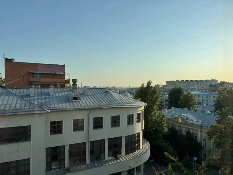 Фасад / вход «в историческом центре Москвы»
