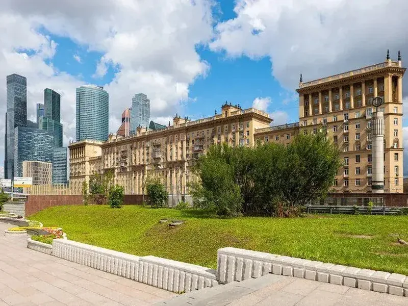 Фасад / вход «в шаговой доступности от Москва-Сити»