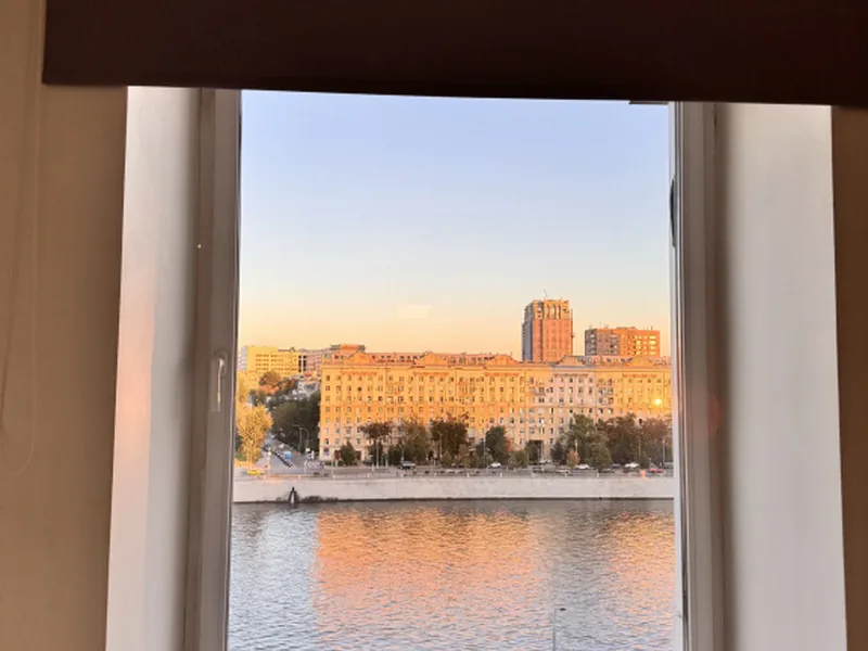 Фасад / вход «в центре с великолепным видом на реку»