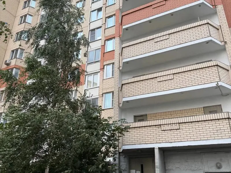 Фасад / вход «Видовая Рядом с Крокусом»