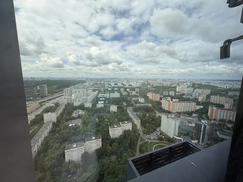 Фасад / вход «Видовая студия G-Kvartal Afi Tower»
