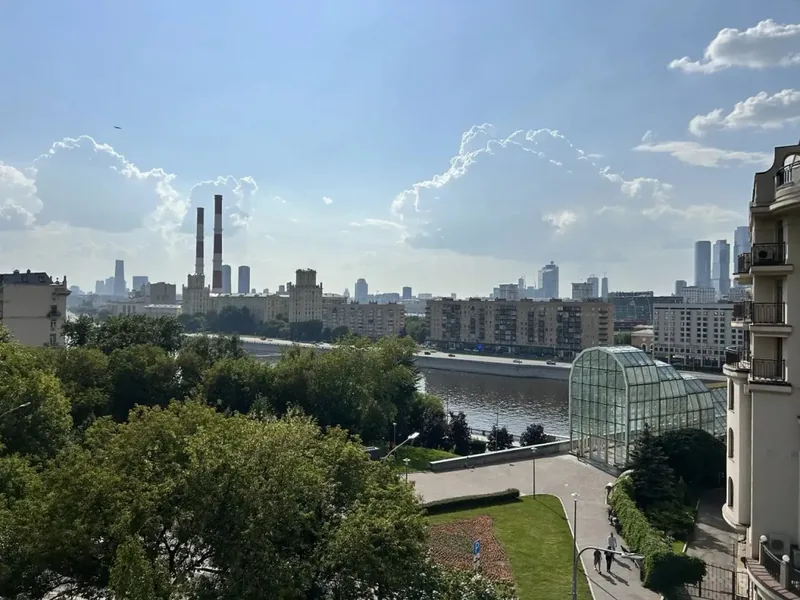 Фасад / вход «Видовая в 5 минутах от вокзала»