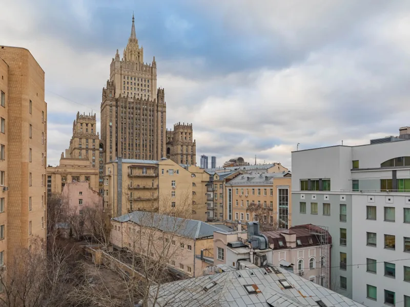 Фасад / вход «Арбат»