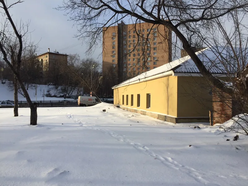 Фасад / вход «Буран»