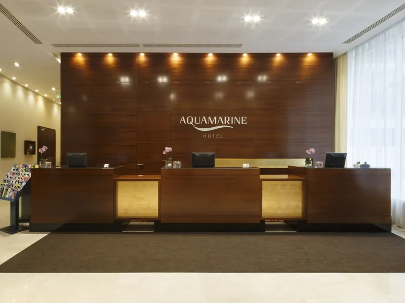 Ресепшн / лобби «Аквамарин, ZONT Hotel Group»