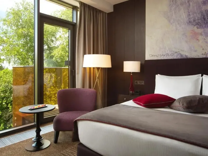 Другие фото номеров отеля «Doubletree by Hilton Moscow - Marina»