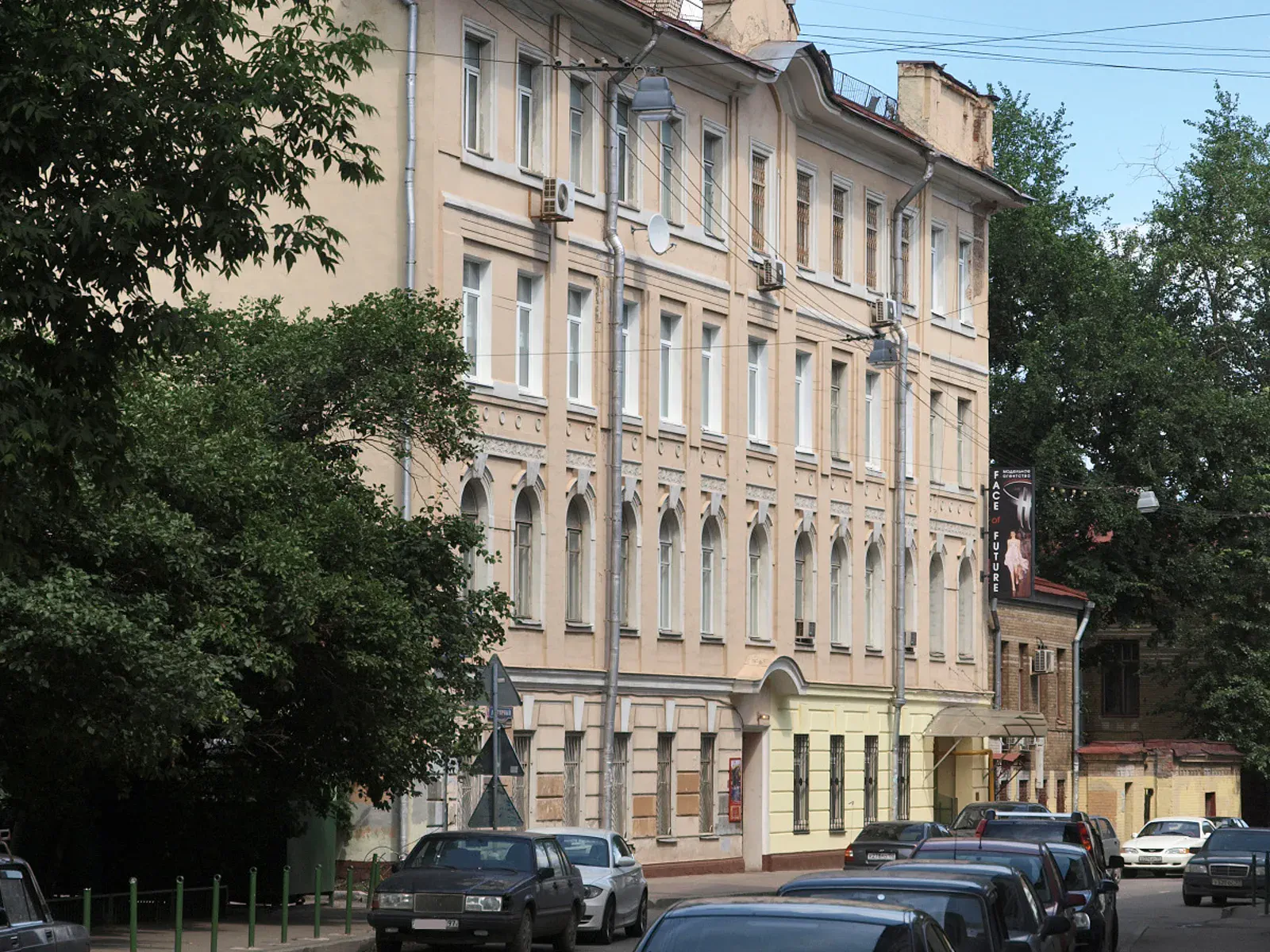 Мини отель «Чехов», Дегтярный переулок, 15, корп. 1, Москва