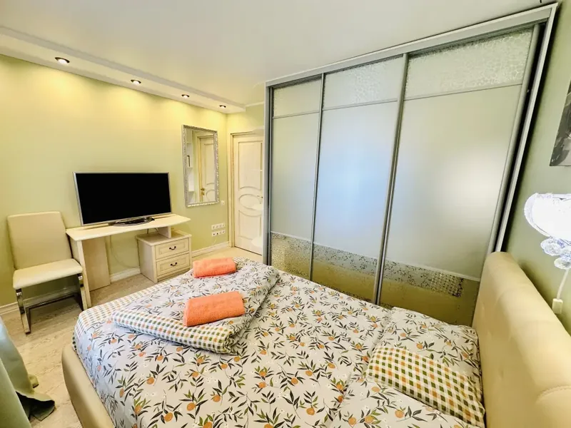 Номер в отеле «Gruzinsky pereulok 16 Hotelroom24 Flat»