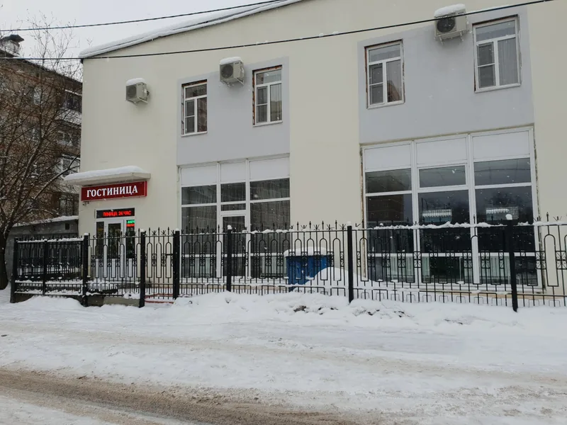 Фасад / вход «Гости»