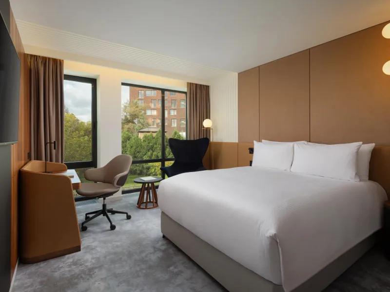 Двухместный номер Superior с видом на внутренний двор в отеле «Movenpick Москва Таганская»