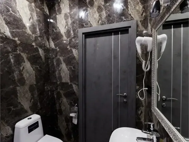 Двухместный номер Standard в отеле «The Royal Hotel»
