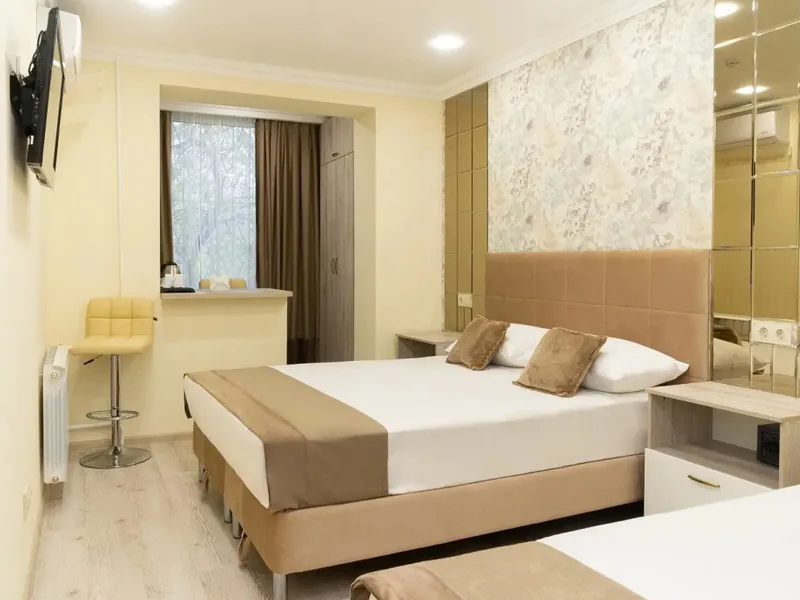 Другие фото номеров отеля «FAMILY INN»