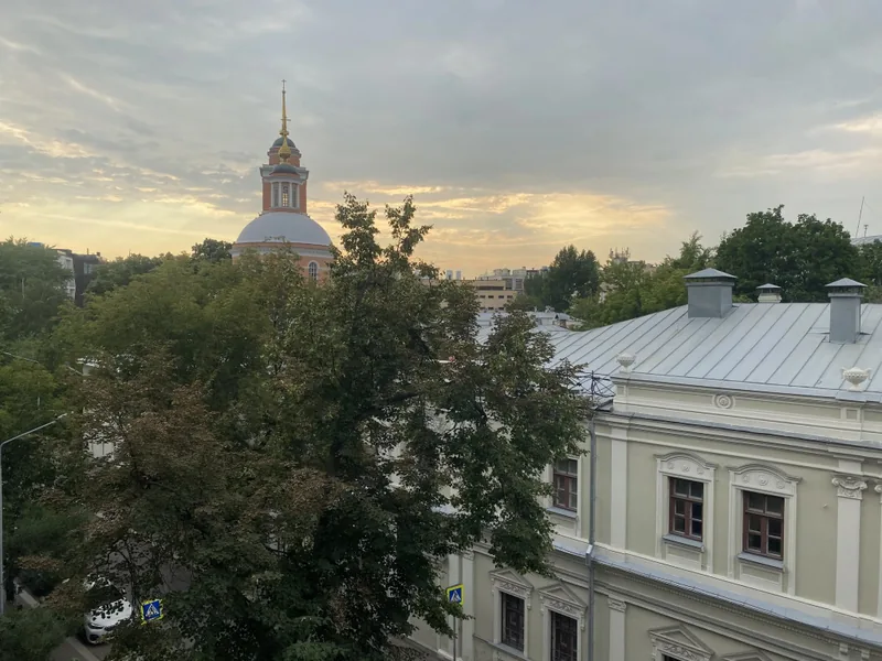 Фасад / вход «трехкомнатная в центре Москвы»